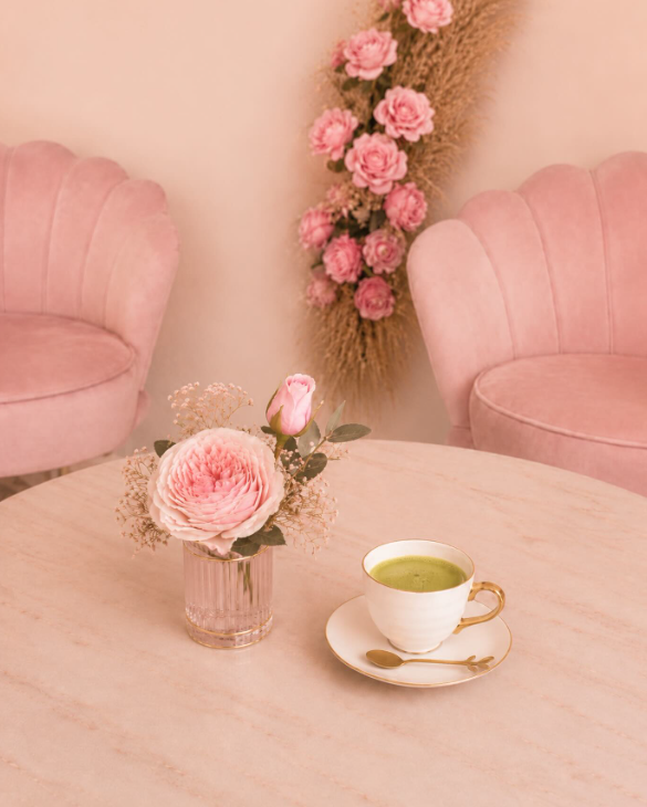 Antyoksydacyjna matcha w instytucie Skin Revive
